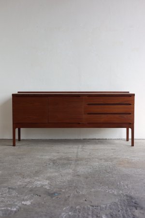 sideboard / Meredew[DY]ξʲ