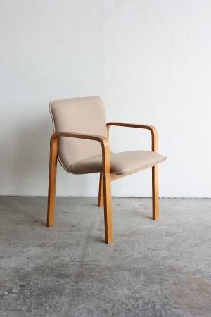 Arm chairの商品画像