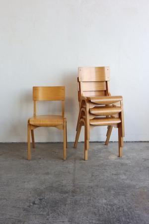 Stacking chair[LY]の商品画像