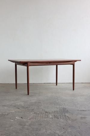 Dining Table (Teak) ダイニングテーブル(チーク系 Dining Table (Teak) ダイニングテーブル(チーク系