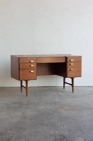 Desk / Meredew[LY]の商品画像