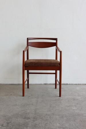 <img class='new_mark_img1' src='https://img.shop-pro.jp/img/new/icons23.gif' style='border:none;display:inline;margin:0px;padding:0px;width:auto;' />Dining arm chair / McINTOSH[LY]の商品画像