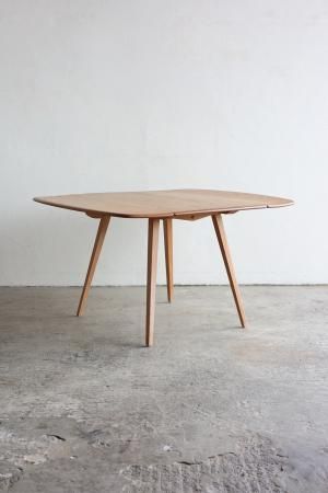 <img class='new_mark_img1' src='https://img.shop-pro.jp/img/new/icons23.gif' style='border:none;display:inline;margin:0px;padding:0px;width:auto;' />ERCOL dropleaf dining table[AY]の商品画像