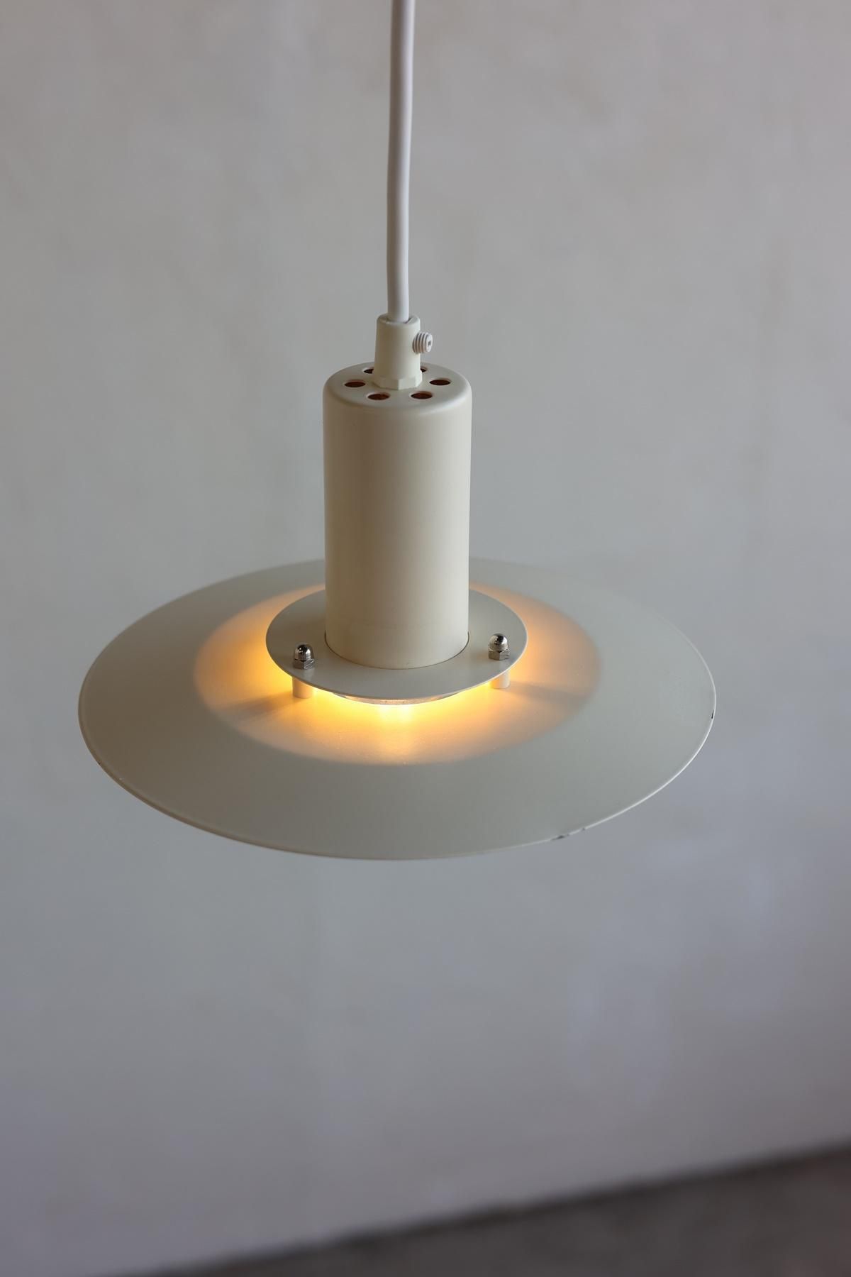 Type 4020” pendant lamp / LYFA[LY] - Antiques & Repair eel