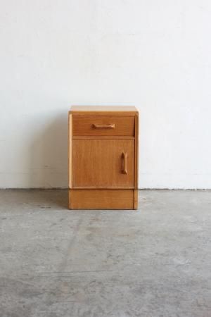 Side Table サイドテーブル - Antiques & Repair eel