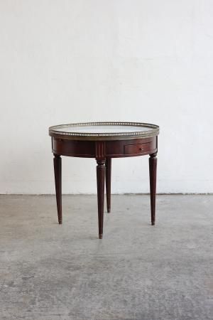 Side Table サイドテーブル - Antiques & Repair eel
