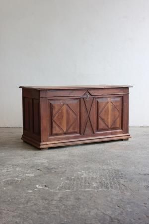 Shop Counter ショップカウンター - Antiques & Repair eel