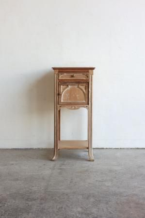 1278建具屋一筋58年のおじいちゃんの手作りサイドテーブル、花台☆けやき 1278建具屋一筋58年のおじいちゃんの手作りサイドテーブル、花台