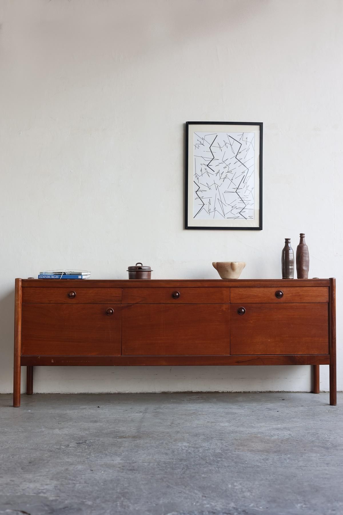 サイドボード | Uniflex - Antiques & Repair eel