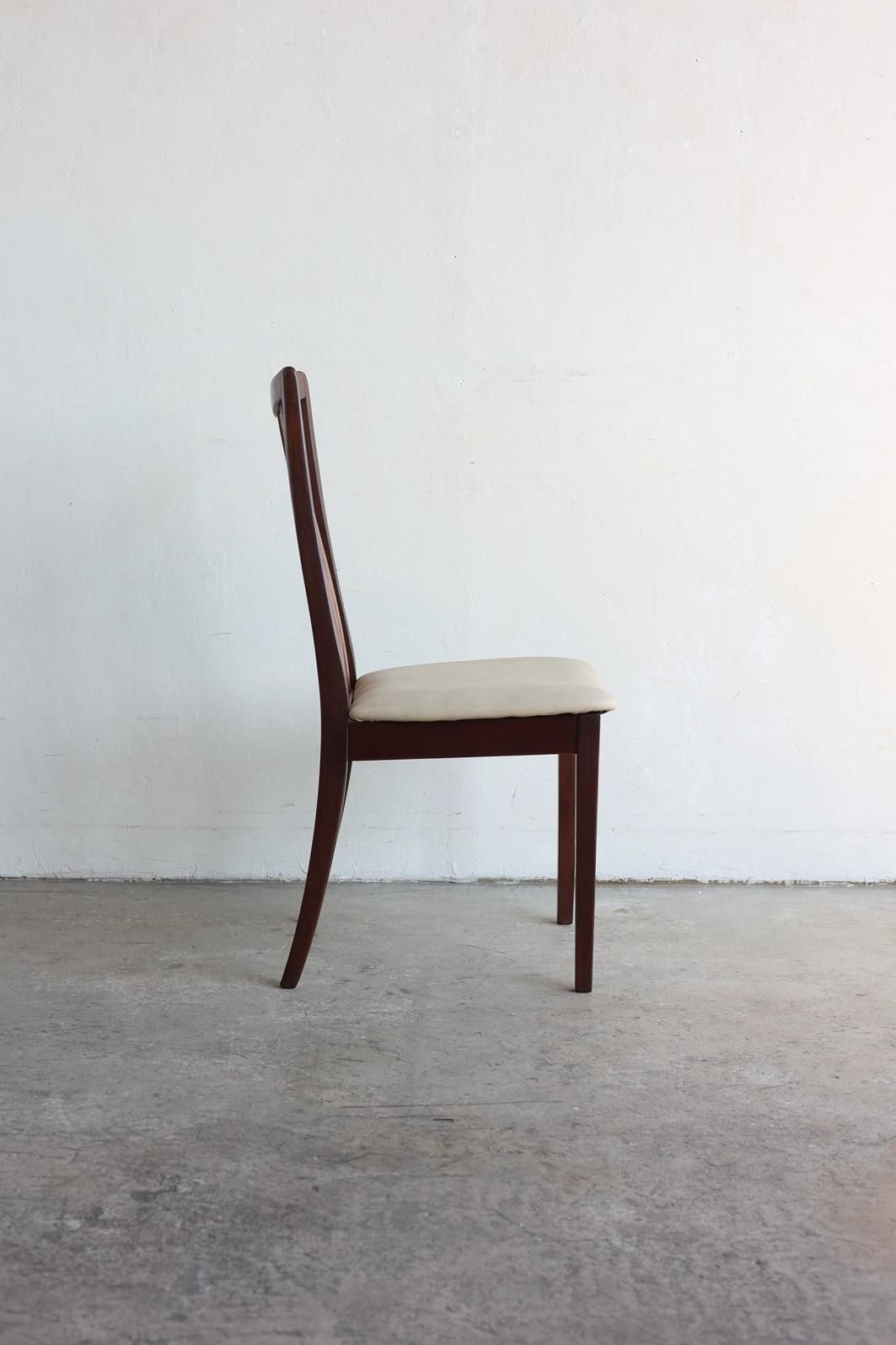 北欧ビンテージチェアG-PLAN 「フレスコ」ハイバックチェア③ダイニングチェア G-PLAN（フレスコ）のヴィンテージチェア、北欧スタイルにピッタリな