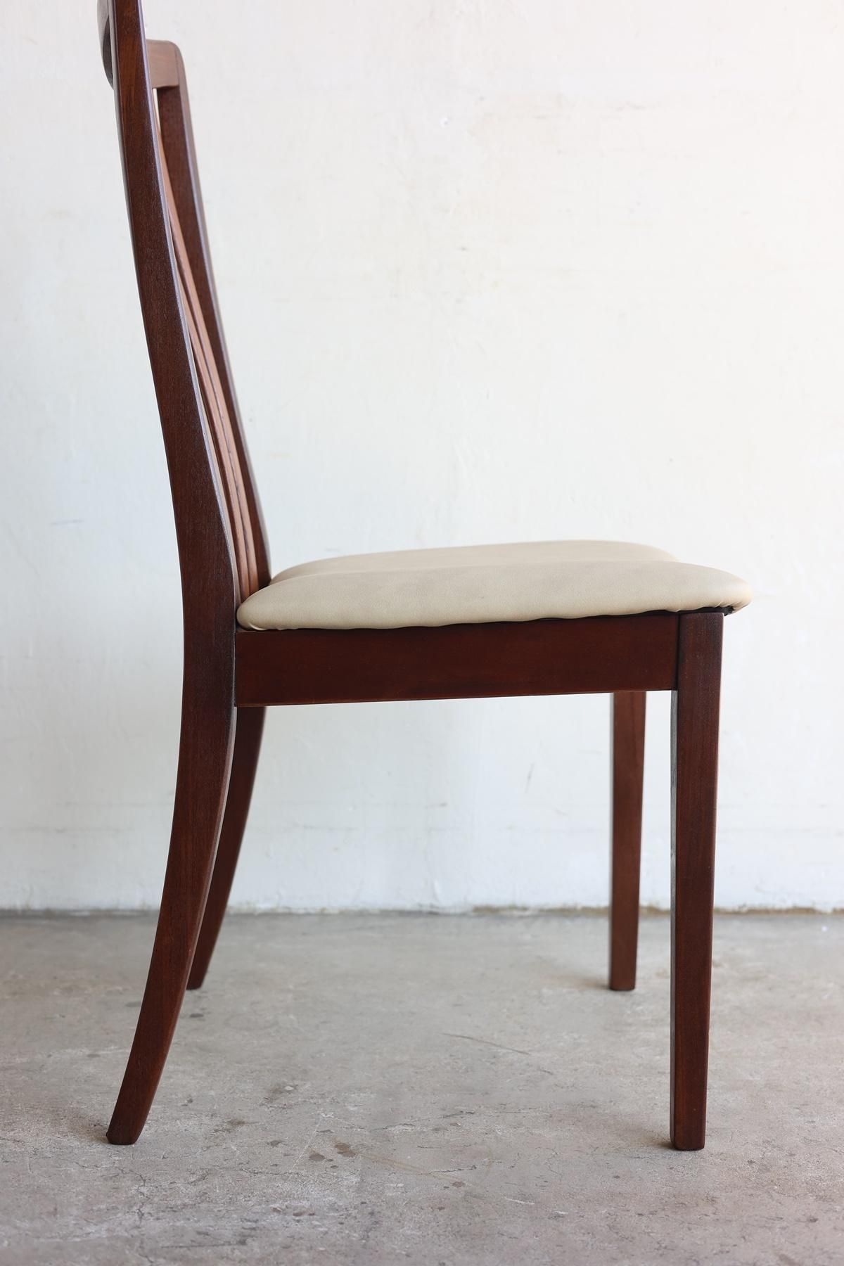 北欧ビンテージチェアG-PLAN 「フレスコ」ハイバックチェア③ダイニングチェア G-PLAN（フレスコ）のヴィンテージチェア、北欧スタイルにピッタリな