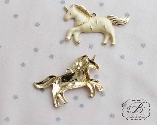 ユニコーン☆チャーム - カルトナージュ、バッグ材料shop Boutique de