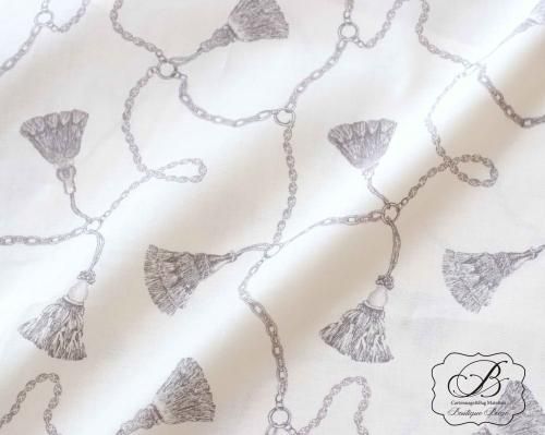 YUWA Pom Pon et Chaine