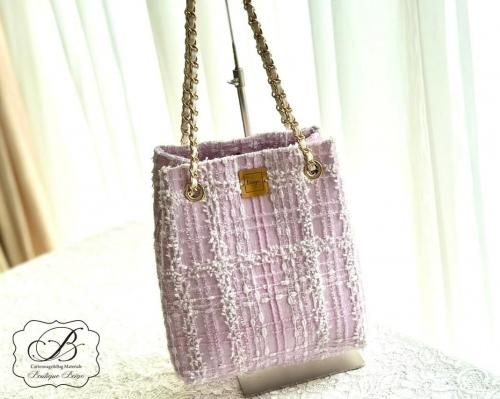 <img class='new_mark_img1' src='https://img.shop-pro.jp/img/new/icons14.gif' style='border:none;display:inline;margin:0px;padding:0px;width:auto;' />Tweed  Bag PINK