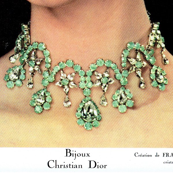 フランスの1950年代ファッション雑誌よりCaron(キャロン)の広告 0132
