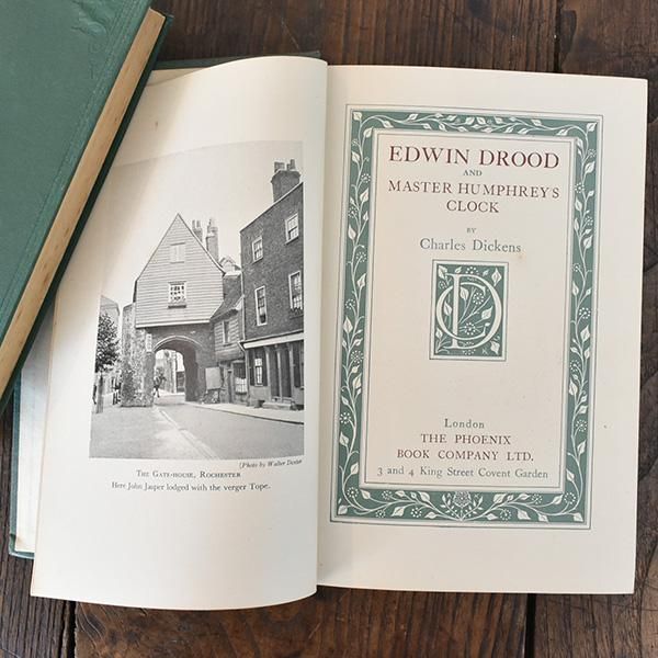 イギリス アンティークブック 古い洋書 3冊セット ディスプレイ イギリス アンティークブック 古い洋書 3冊セット ディスプレイ