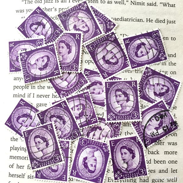 英国のエリザベス2世（エリザベス女王） イギリスの使用済み古い切手 ...