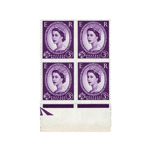 英国のエリザベス2世（エリザベス女王）イギリス未使用古い切手 紫系