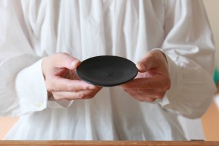 【おつまみやお漬物、タレや薬味入れに】山淳製陶所さんのつくるおつまみ皿
