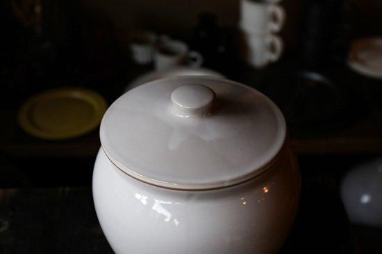 軽くて仕込みやすい甕 ぬか漬け容器に、お味噌(3.3キロ)梅干し 軽くて仕込みやすい甕 ぬか漬け容器に、お味噌(3.3キロ)梅干し