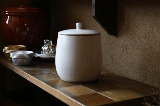 訳あり品】 【岐阜県多治見産】 えんける道具店の甕（かめ）4リットル