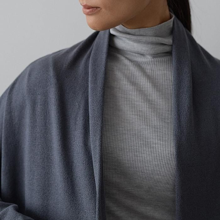 SILKCOTTON VNECK_05