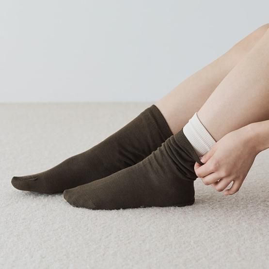 IONDOCTOR 冷え取り靴下 ベージュ色 フリーサイズ 2本1組 ダイエット・健康 IONDOCTOR 冷え取り靴下 ベージュ色