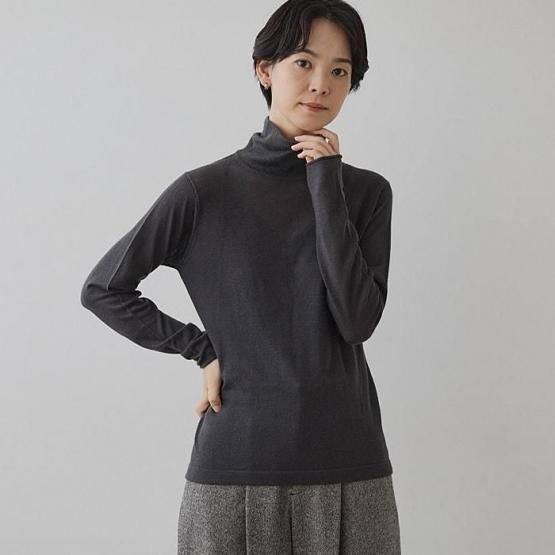 シアーニット/シルクカシミヤ ハイネック - DRESS HERSELF