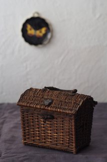 BB!バスケットonバスケット-antique french basket
