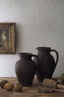 賞玩通づる壺-antique stone ware pitcher