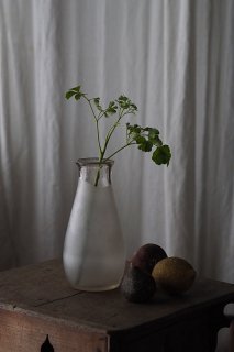 曇り融解な印象ガラス瓶-vintage glass bottle