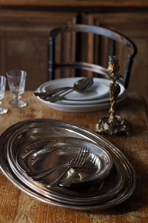 洋白輝きのメタルプレート-vintage silver plate serving platter