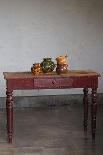 赤煉瓦色の脚 パインテーブル-antique french pine table