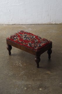 ビーズ刺繍のフットスツール-antique foot stool