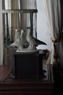 つがいの鳩 陶器オブジェ-vintage pottery pigeons objet