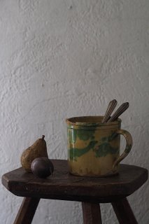 音も無く色滲み-antique pottery pitcher