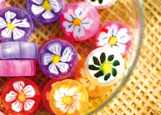 宮坂なこ 夢見飴 A4サイズ アート作品 金魚蜂』 Original artwork アメ横裏路地 Back alleys of