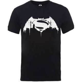DC COMICS Batman v Superman Beaten Logo, T