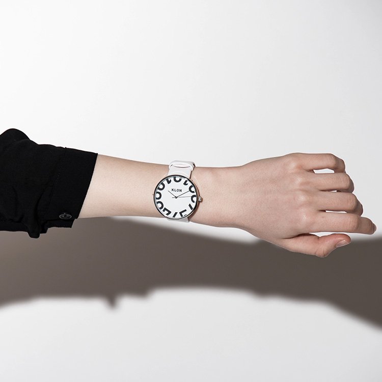 KLON HIDE TIME WHITE -ONE DIGIT- 40mm カジュアル 腕時計
