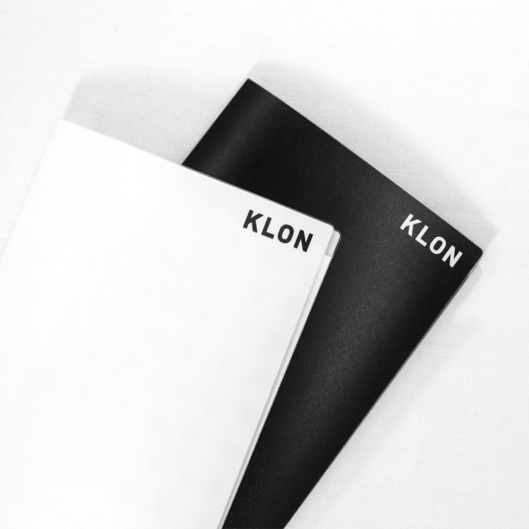 KLON ANTIBACTERIAL MASK CASE WHITE カジュアル 腕時計