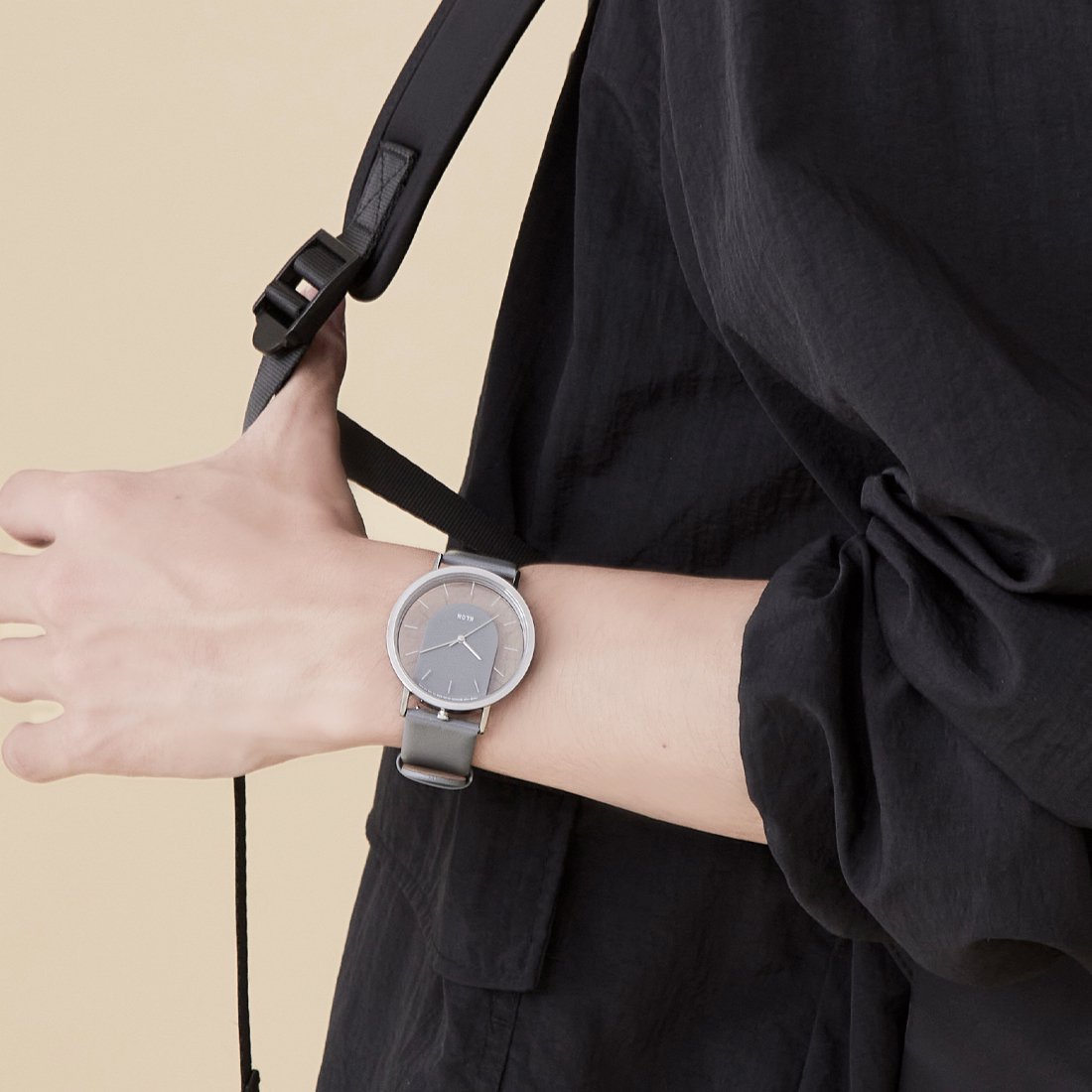 KLON INVISIBLE RELATION GRAY 40mm カジュアル 腕時計