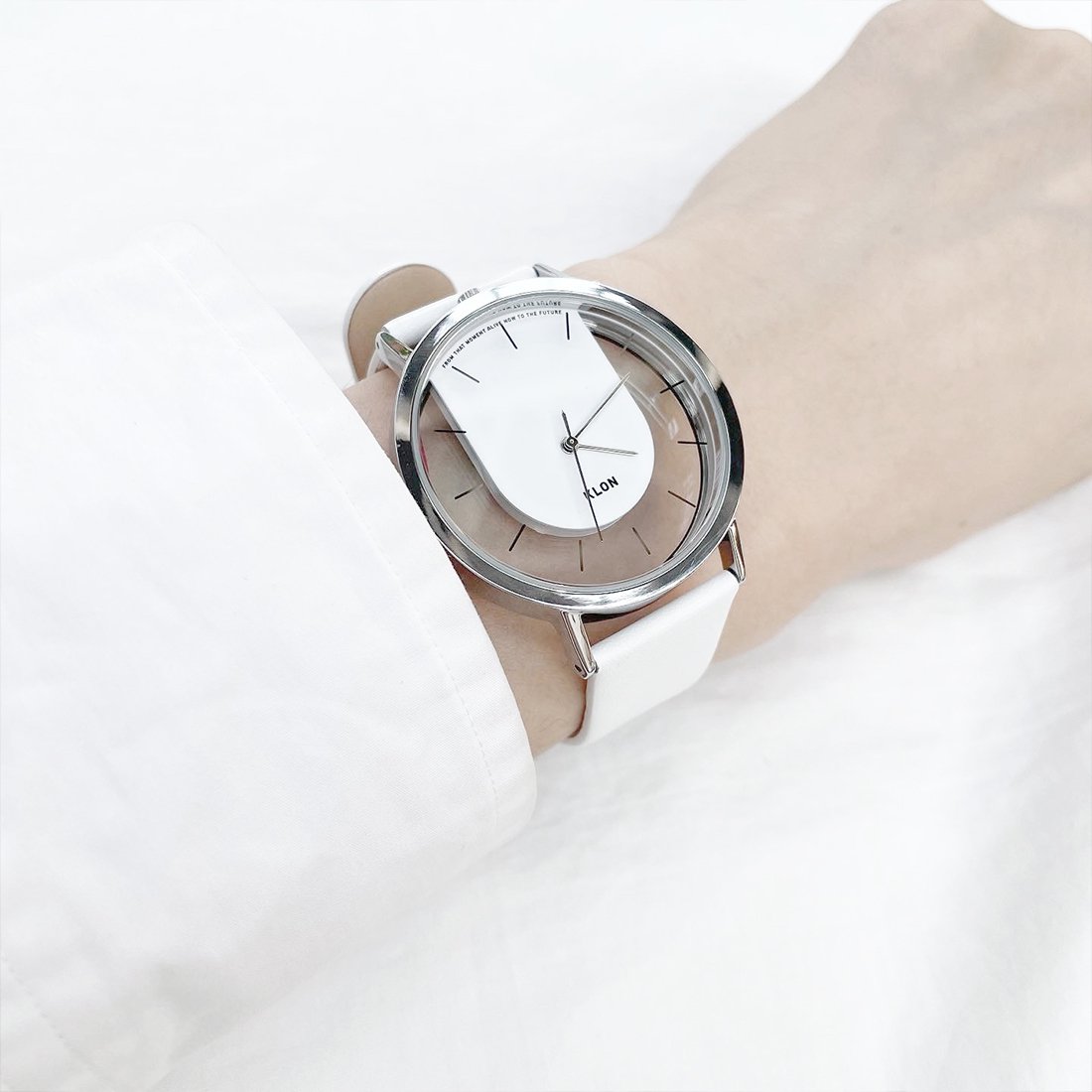 【組合せ】 KLON INVISIBLE RELATION  40mm(BLACK × WHITE) カジュアル 腕時計