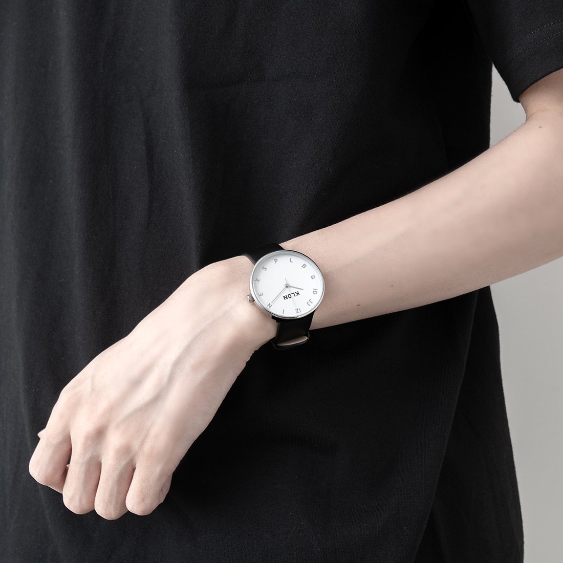 【組合せ商品】KLON MOCK NUMBER BLACK Ver.SILVER (33mm×40mm) カジュアル 腕時計
