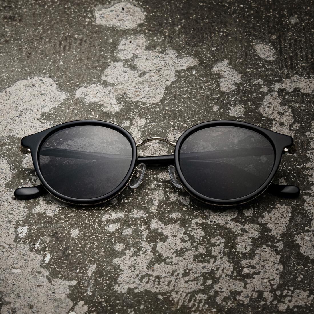 KLON SUNGLASSES BK/GY カジュアル 腕時計