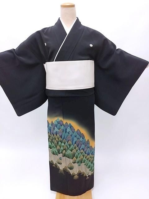 黒留袖 留め袖 S-Mサイズ 中古 貸衣装処分品 風景画 リユース 黒留袖 留め袖 S-Mサイズ 中古 貸衣装処分品 風景画 リユース