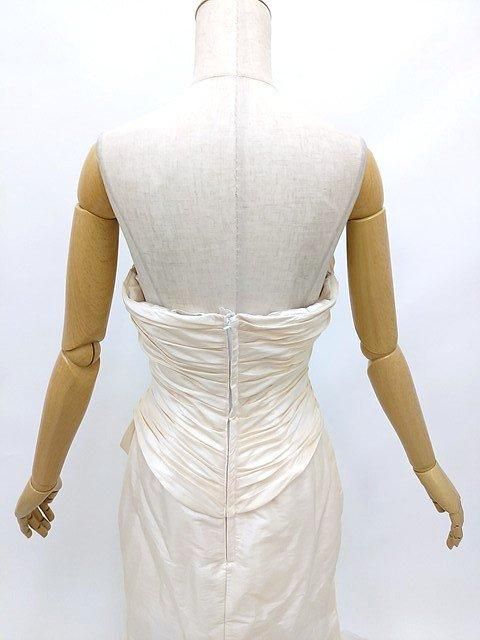 中古 貸衣装処分 ウェディングドレス 9号 Mサイズ ベージュ 中古 貸衣装処分 ウェディングドレス 9号 Mサイズ ベージュ