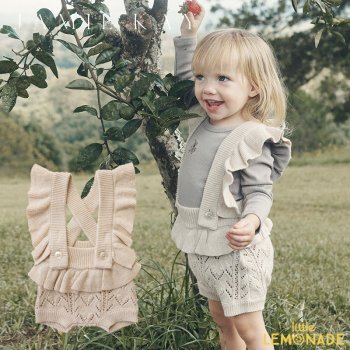 <img class='new_mark_img1' src='https://img.shop-pro.jp/img/new/icons1.gif' style='border:none;display:inline;margin:0px;padding:0px;width:auto;' />【Jamie Kay】 BONNIE PLAYSUIT - OATMEAL 【3-6か月/6-12か月/1歳/2歳】 プレイスーツ サロペット ニット 22SS