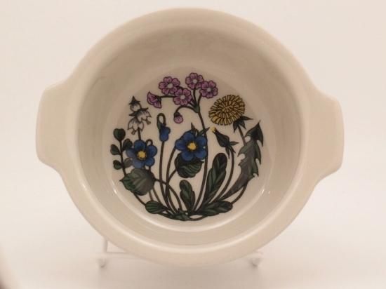 フローラ(Flora) / 持ち手付きボウル | アラビア(ARABIA)の