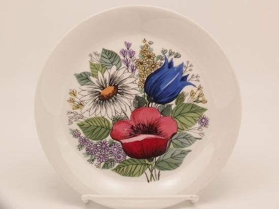最新入荷 ヴァルム(Valmu)/ケーキプレート アラビア(ARABIA)の / 17cm 食器