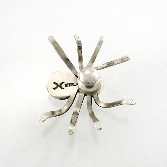 SILVER ピンブローチ スパイダー